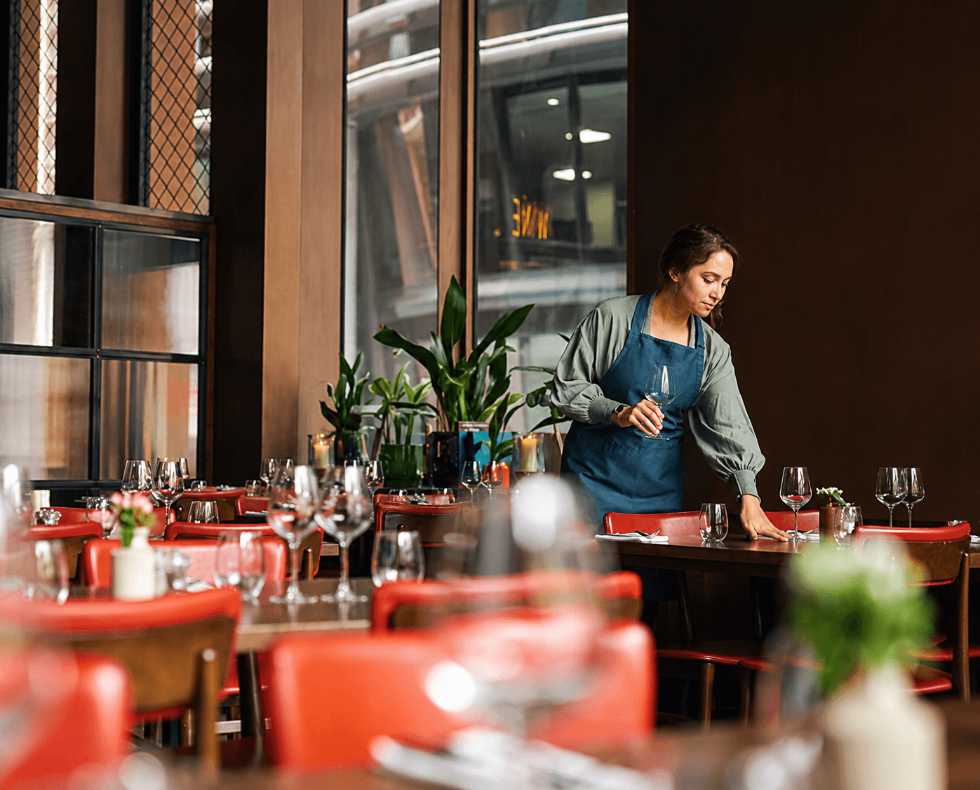 Restaurants & Cafés